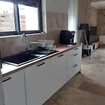 Bed & Breakfast Maison A Avec Piscine